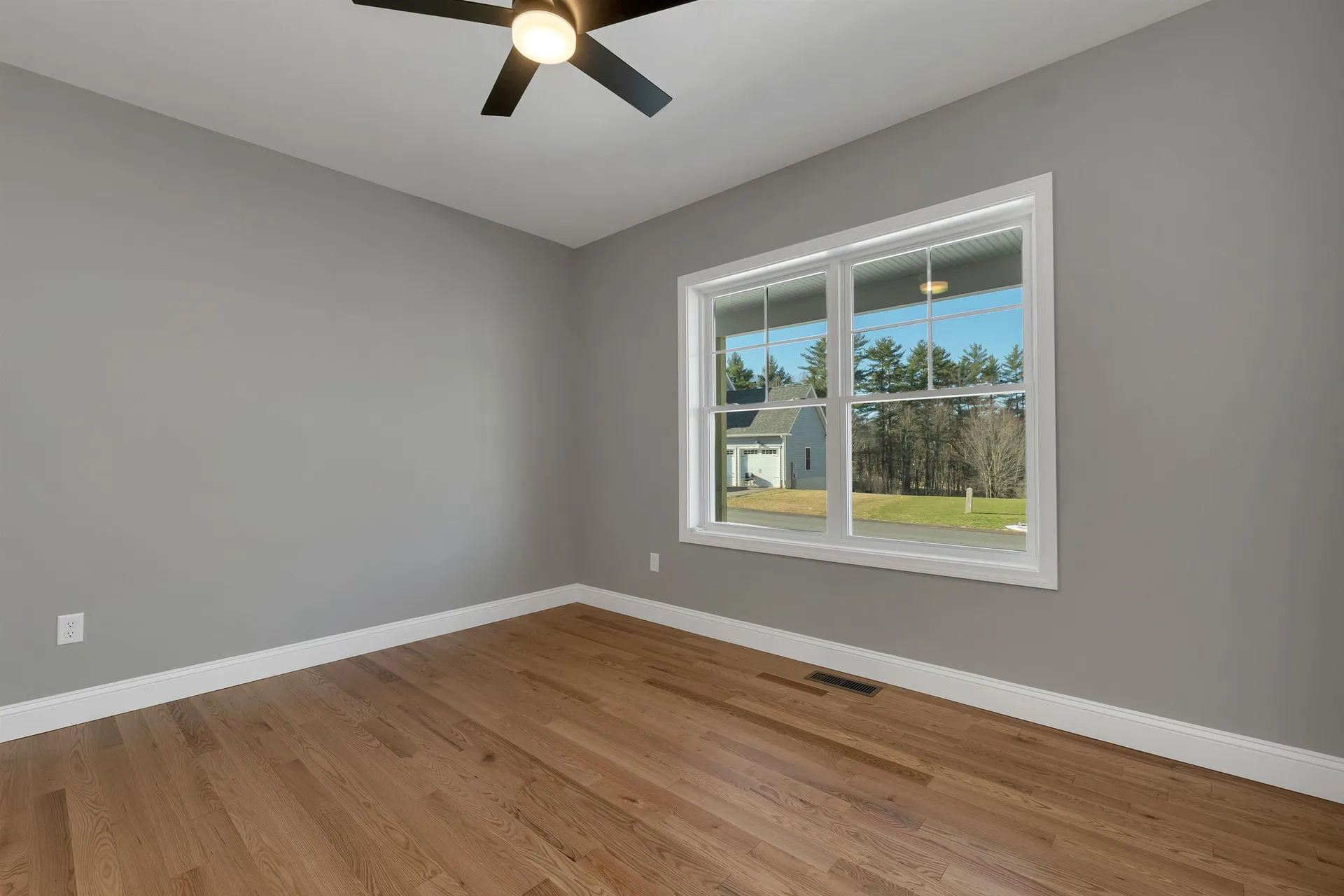 10 Shelburne Lane Concord NH 03301