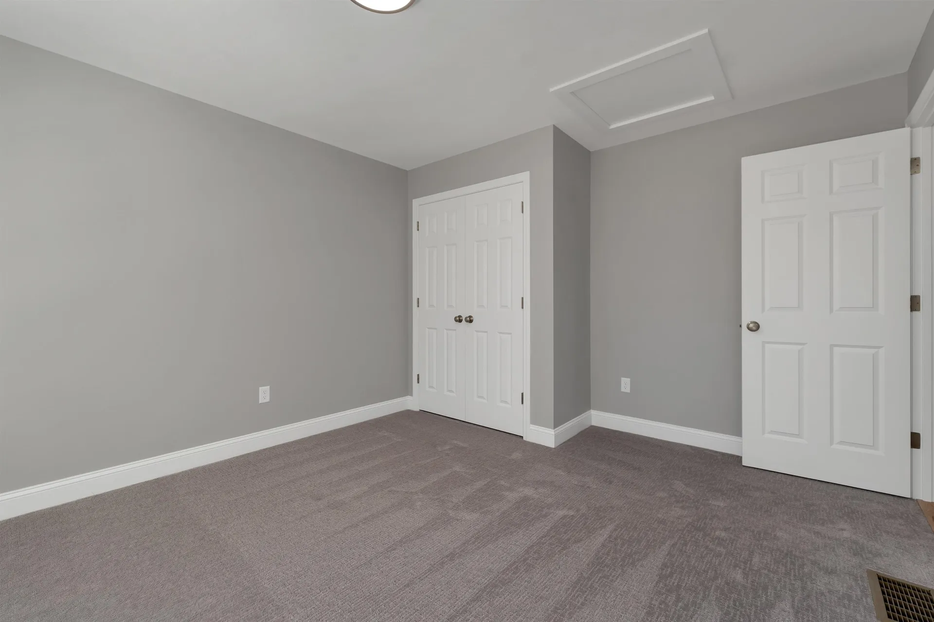 10 Shelburne Lane Concord NH 03301