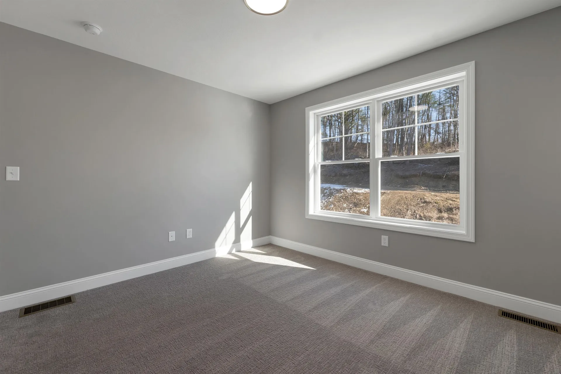 10 Shelburne Lane Concord NH 03301