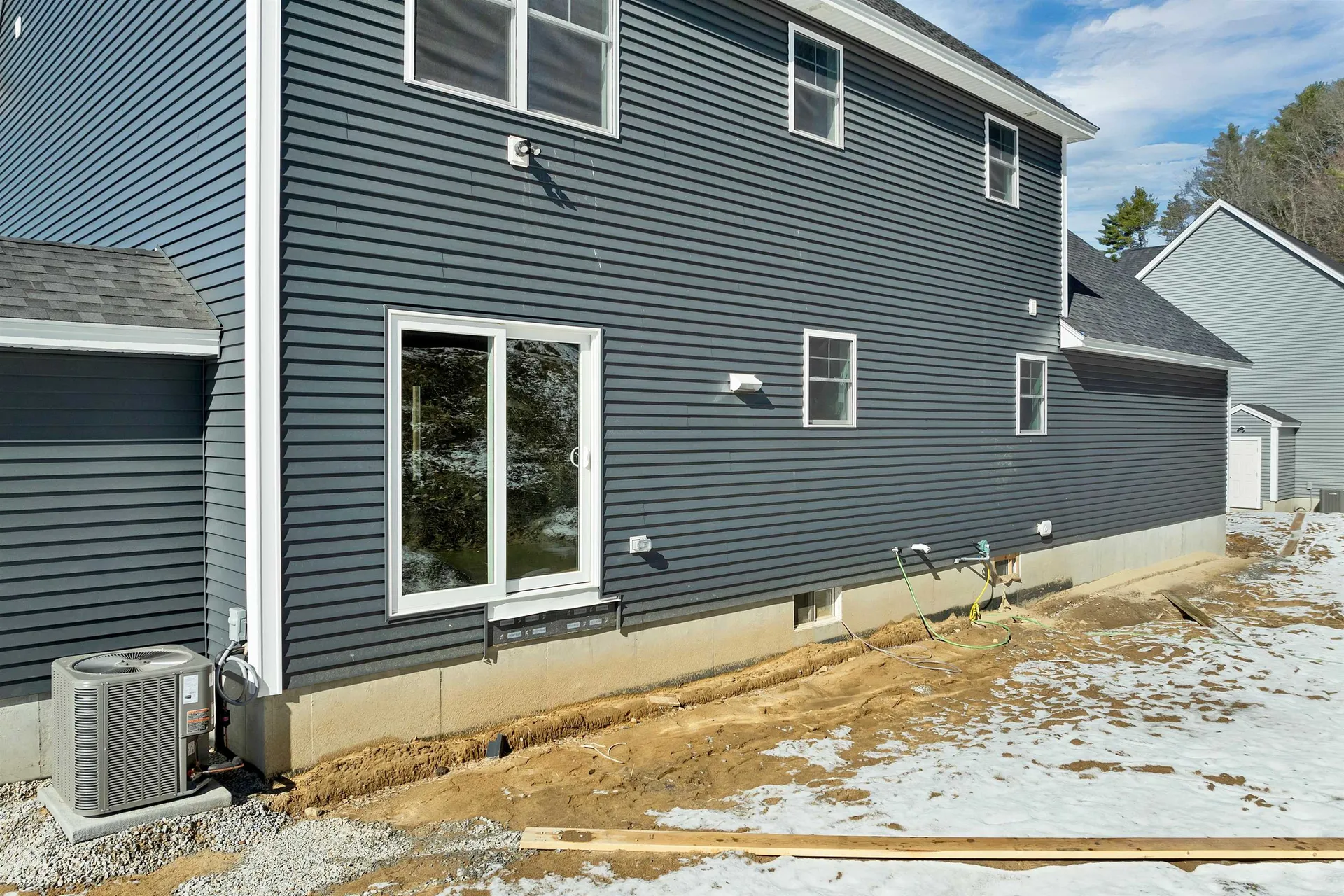 10 Shelburne Lane Concord NH 03301