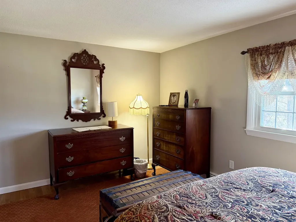 2 Robinwood Lane Rutland City VT 05701
