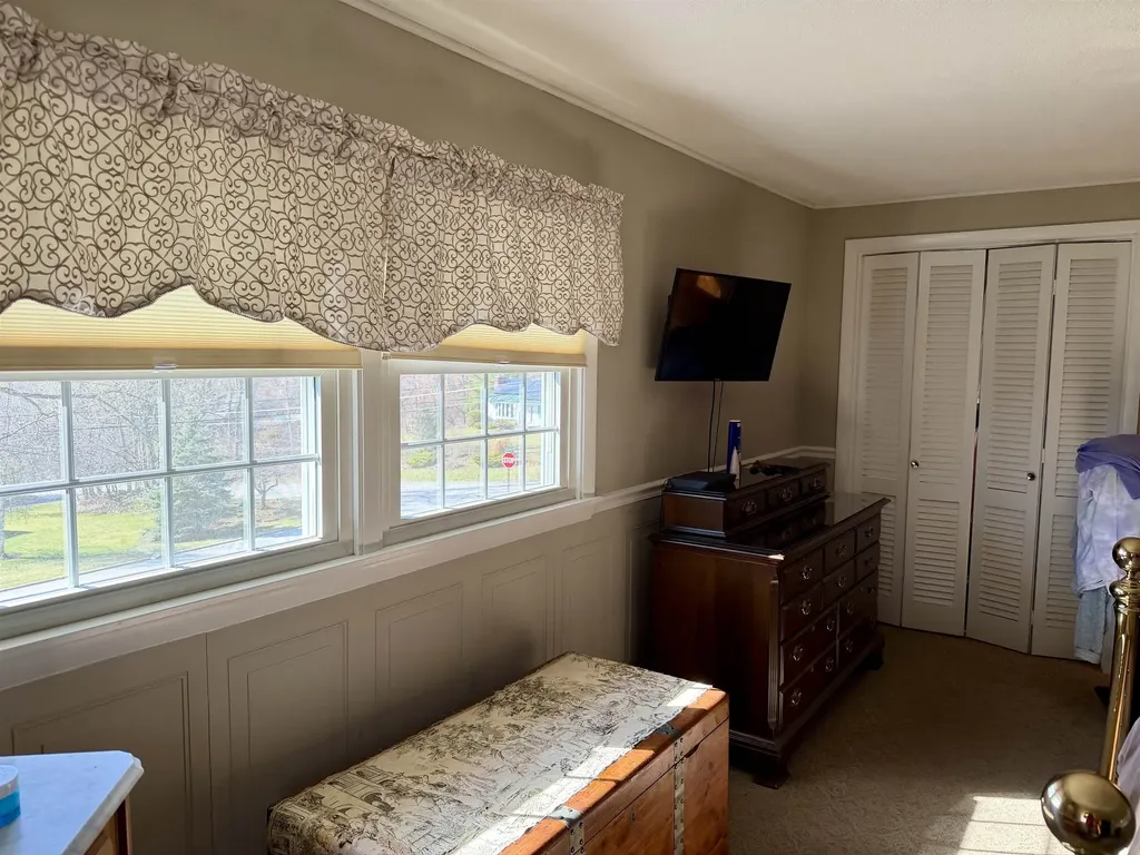 2 Robinwood Lane Rutland City VT 05701