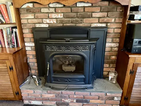 2 Robinwood Lane Rutland City VT 05701