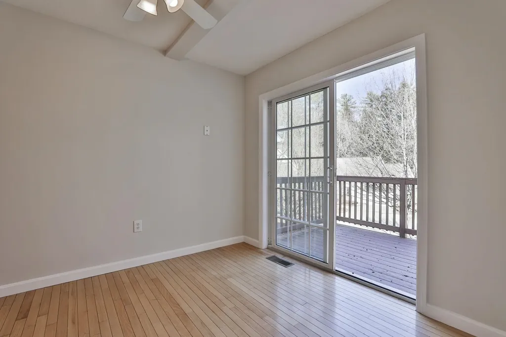 11 Echo Shore Drive Merrimack NH 03054