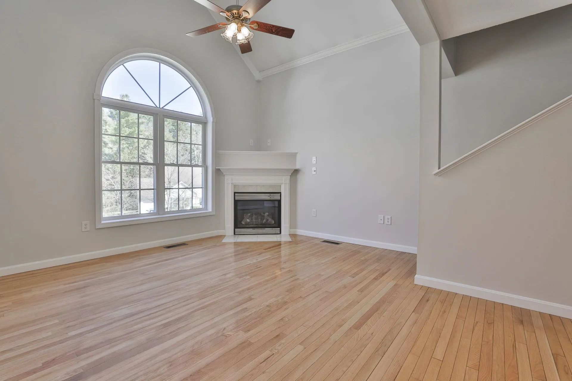 11 Echo Shore Drive Merrimack NH 03054