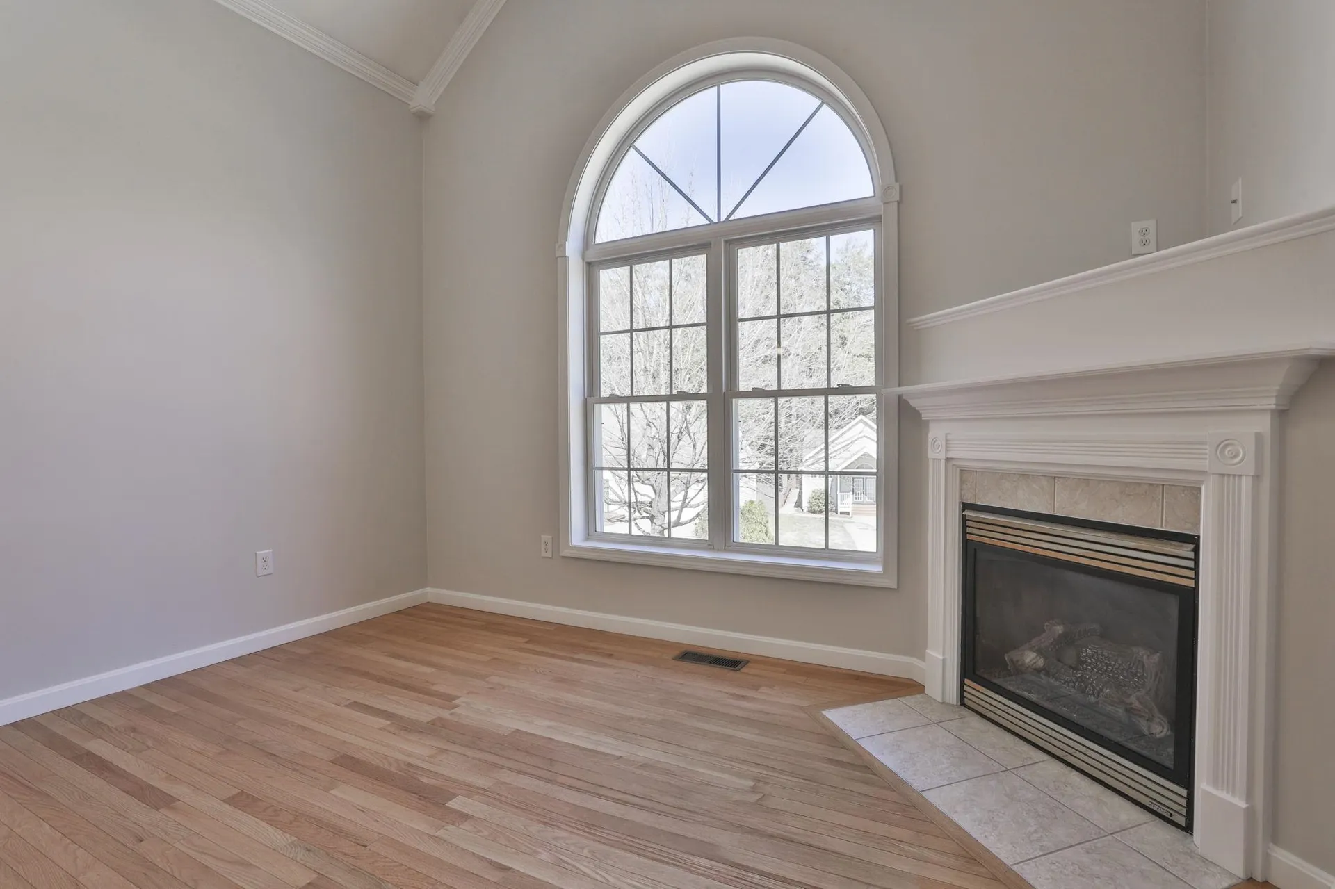 11 Echo Shore Drive Merrimack NH 03054