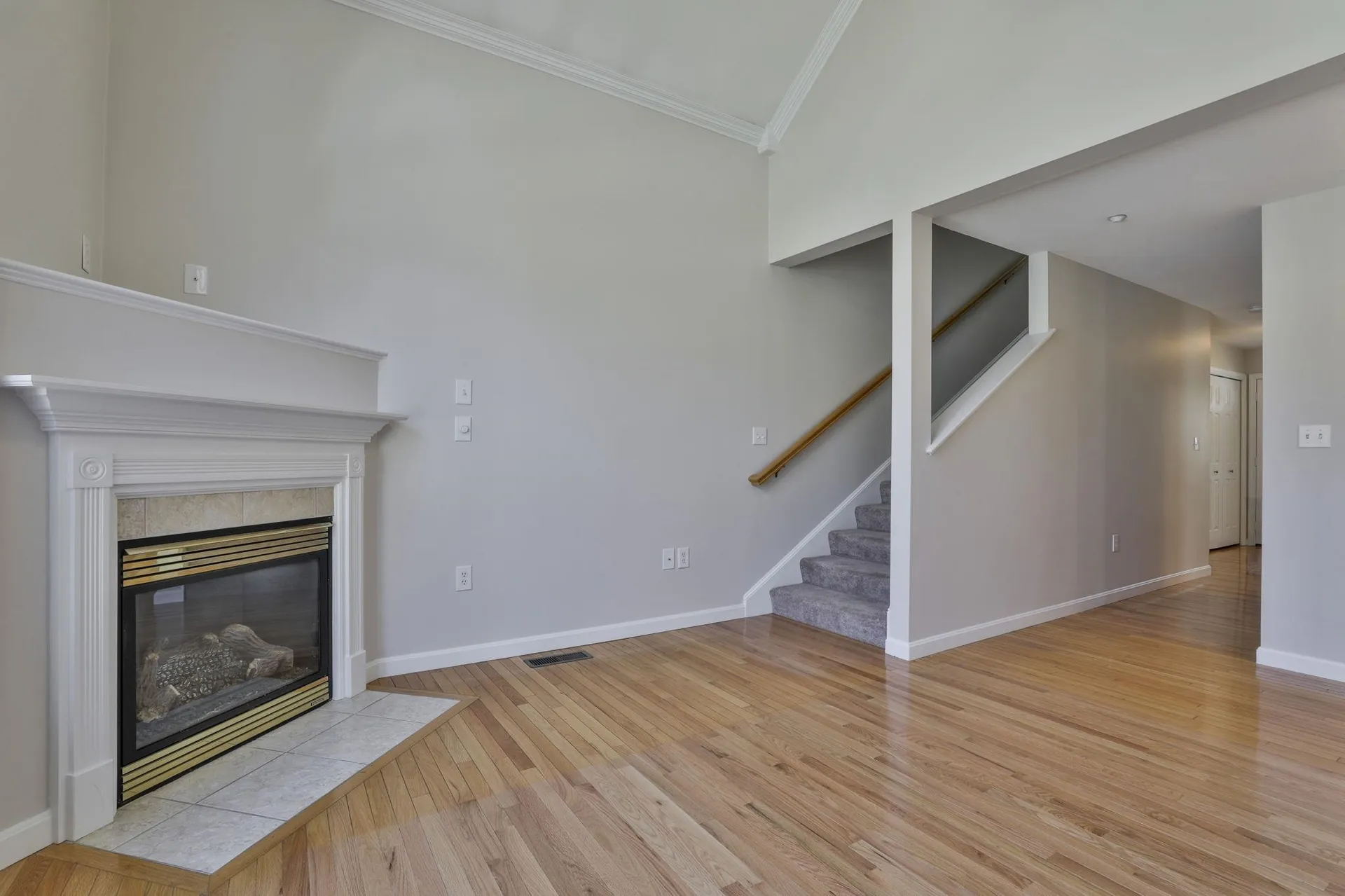 11 Echo Shore Drive Merrimack NH 03054