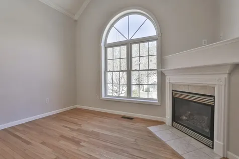 11 Echo Shore Drive Merrimack NH 03054