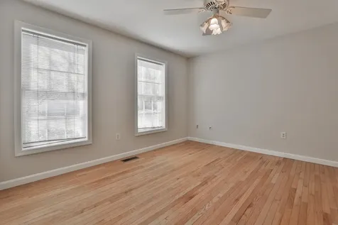 11 Echo Shore Drive Merrimack NH 03054