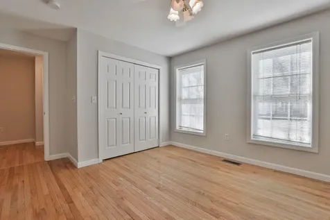 11 Echo Shore Drive Merrimack NH 03054
