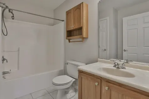 11 Echo Shore Drive Merrimack NH 03054