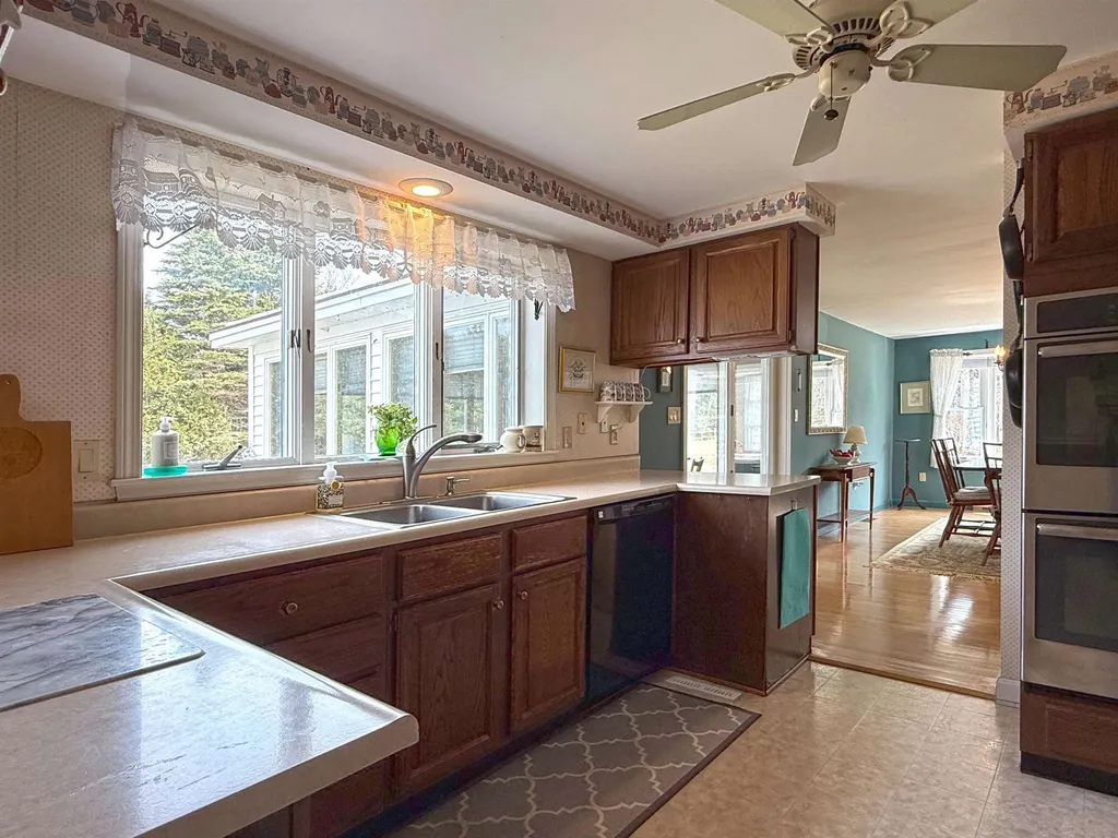 678 Cobb Hill Road Lincoln VT 05443