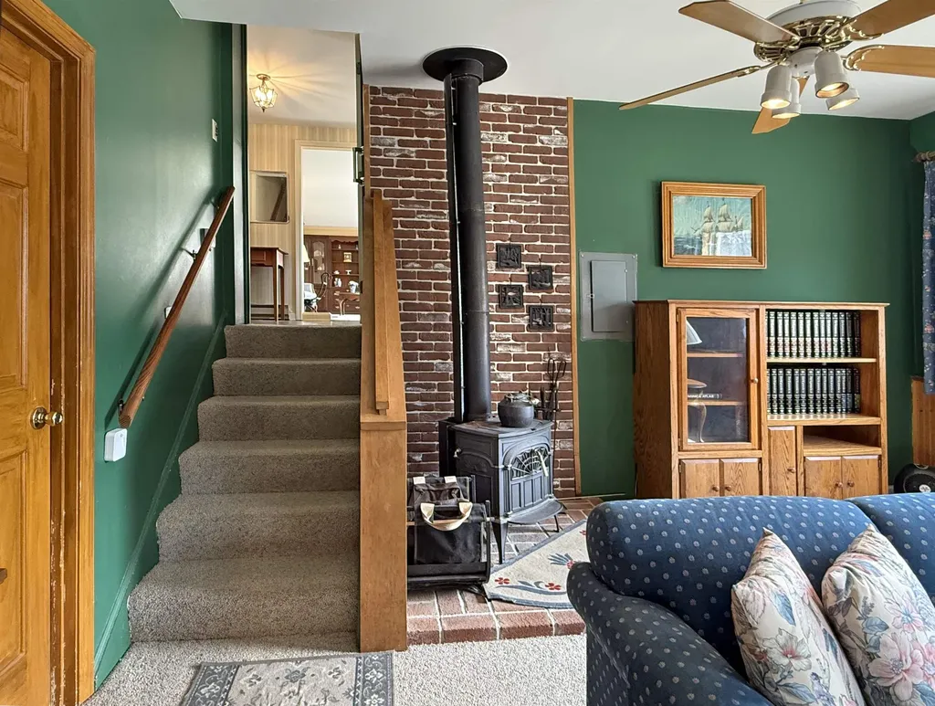 678 Cobb Hill Road Lincoln VT 05443