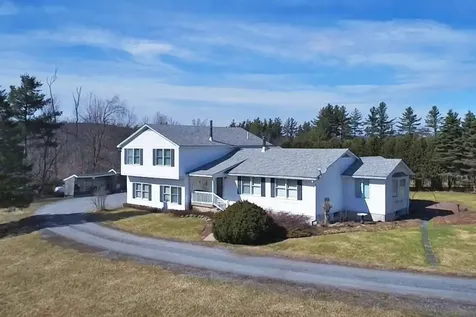 678 Cobb Hill Road Lincoln VT 05443