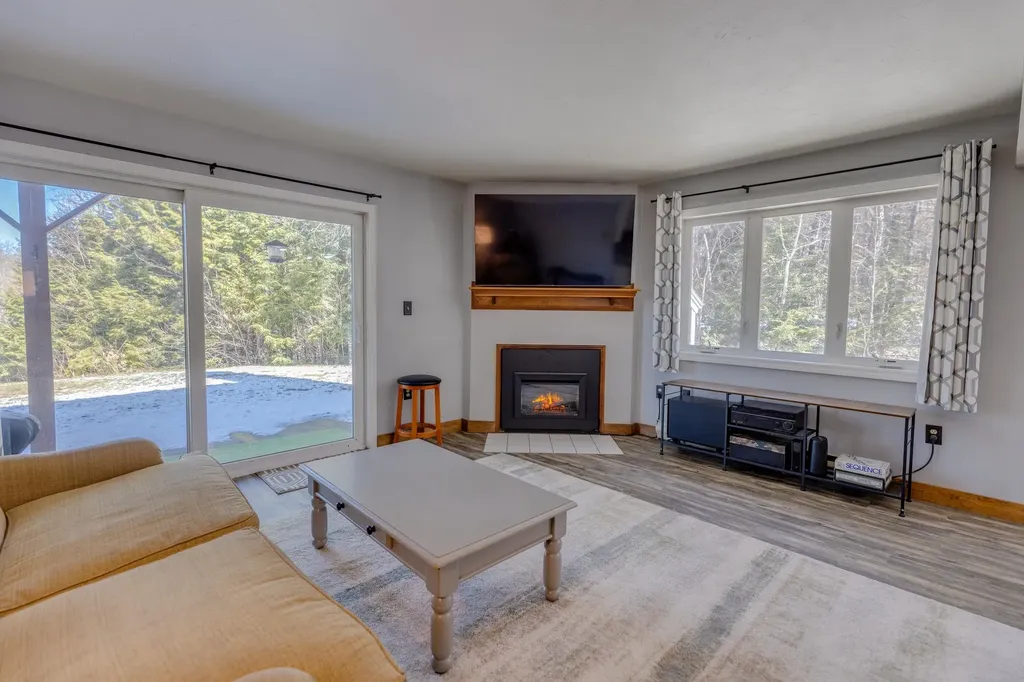 4 Vista Drive Ashland NH 03217