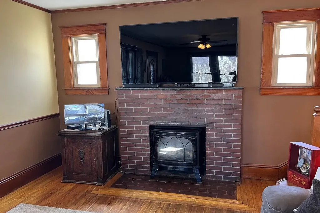 213 Columbian Avenue Rutland City VT 05701