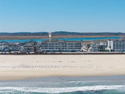 83 Ocean Boulevard Hampton NH 03842