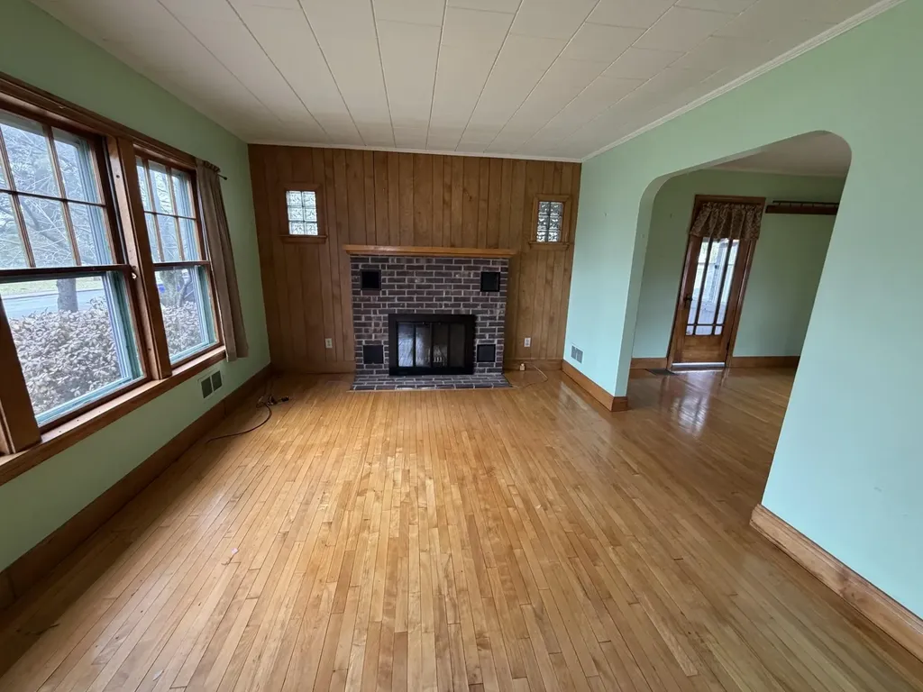 240 Sias Avenue Newport City VT 05855