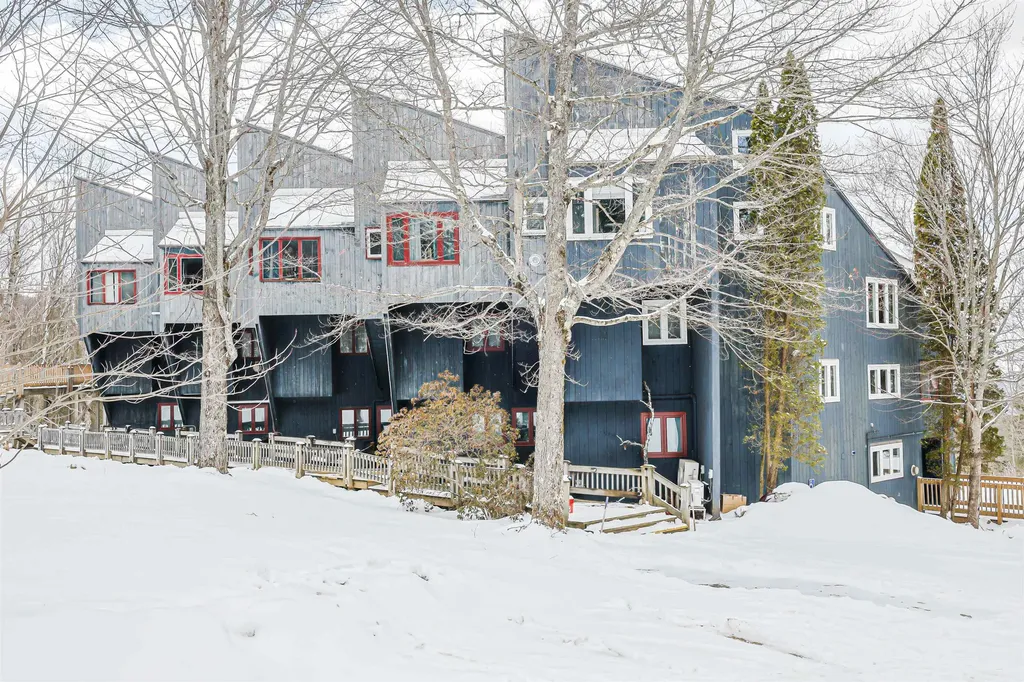 34 Weetamoo Trail Campton NH 03223