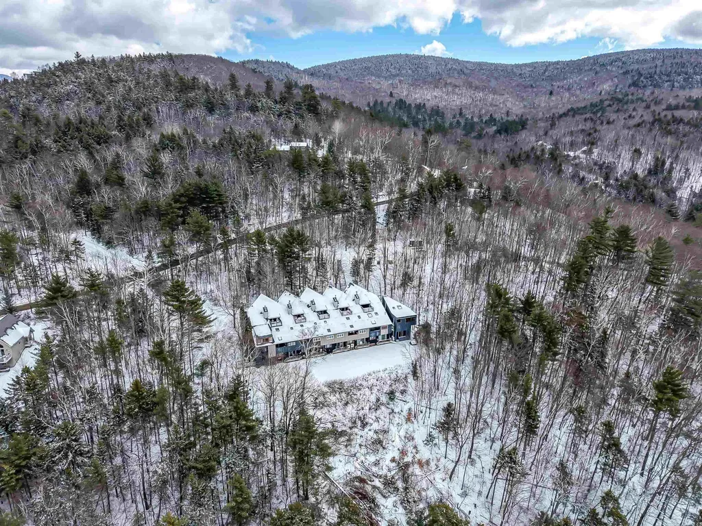 34 Weetamoo Trail Campton NH 03223