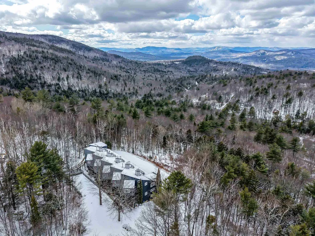 34 Weetamoo Trail Campton NH 03223