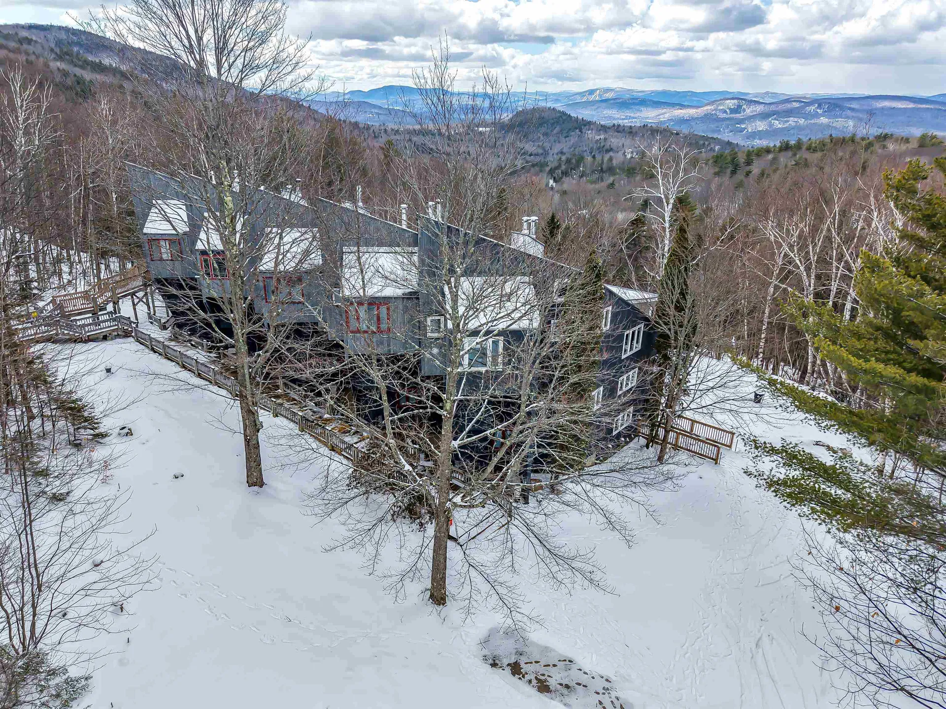 34 Weetamoo Trail Campton NH 03223