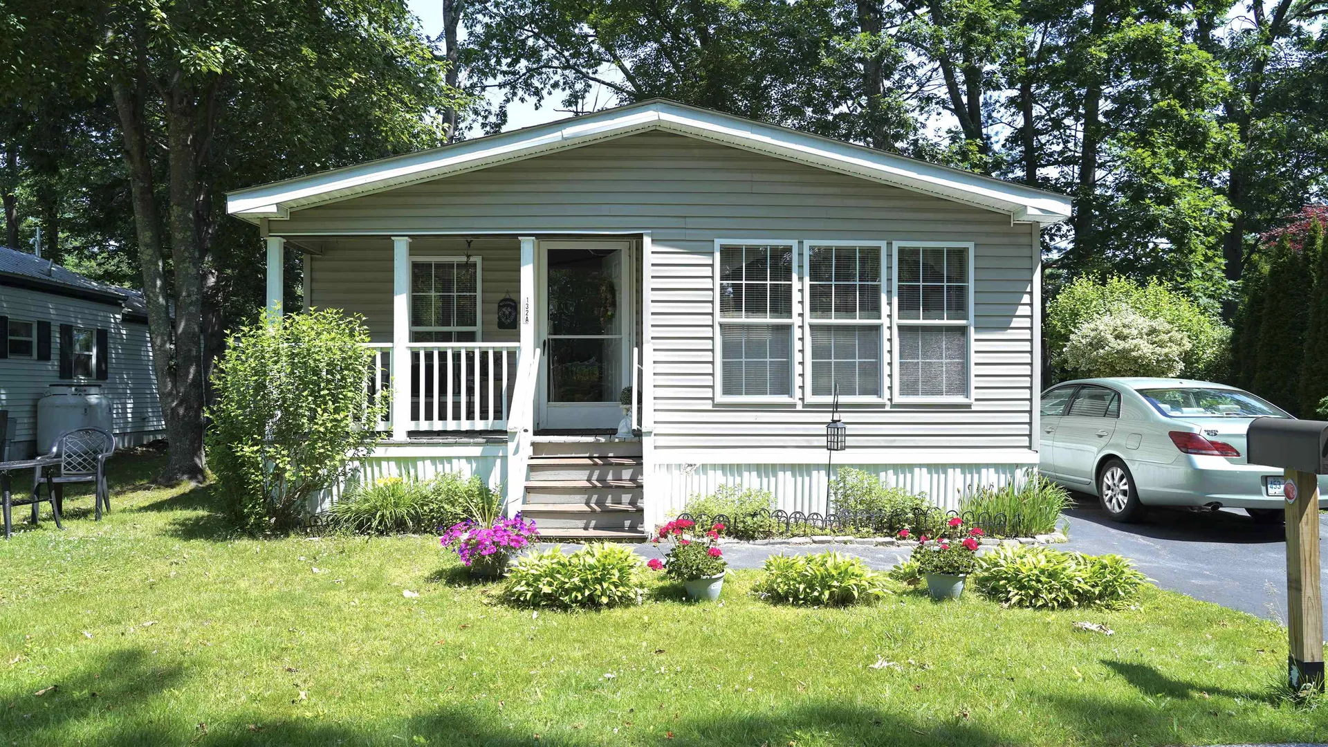 132A Robin Hood Drive Exeter NH 03833