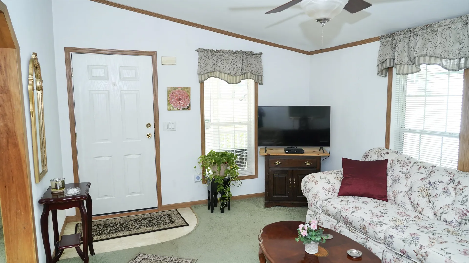 132A Robin Hood Drive Exeter NH 03833