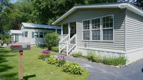 132A Robin Hood Drive Exeter NH 03833