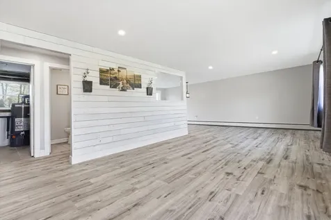 5 Stafford Road Nashua NH 03062