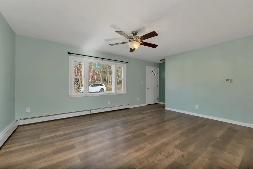 12 Elm Street Sanford ME 04083