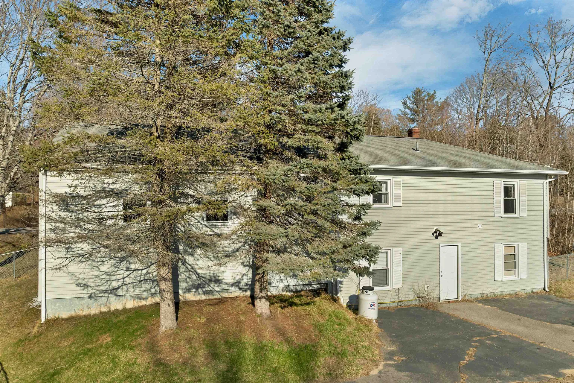 12 Elm Street Sanford ME 04083