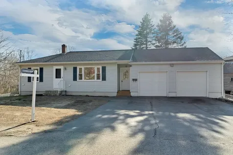 12 Elm Street Sanford ME 04083