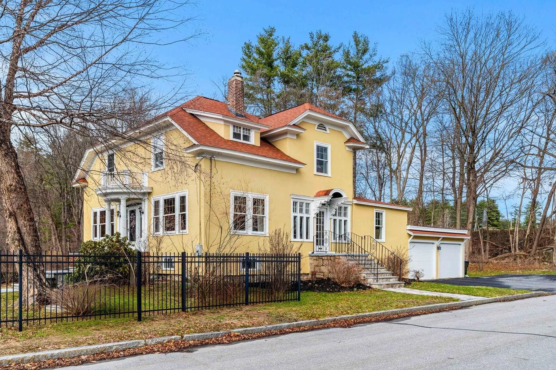 483 Walnut Street Manchester NH 03104