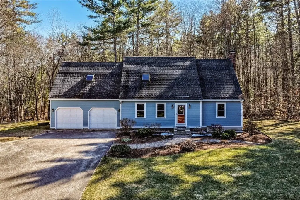 8 Spillway Lane Concord, NH 03301 | 5082954 | LandVest Christie's