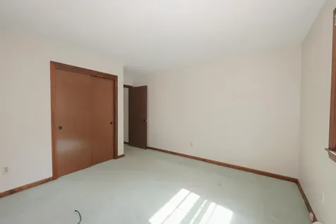 12 Forest Lane Litchfield NH 03052
