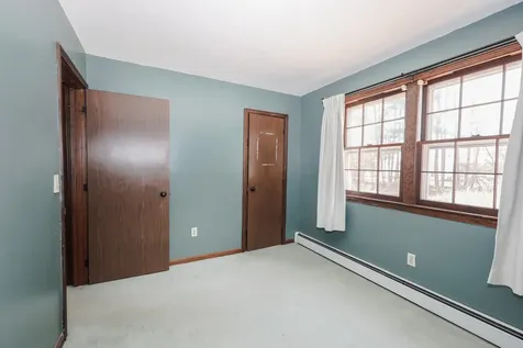 12 Forest Lane Litchfield NH 03052