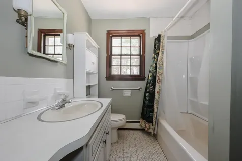 12 Forest Lane Litchfield NH 03052