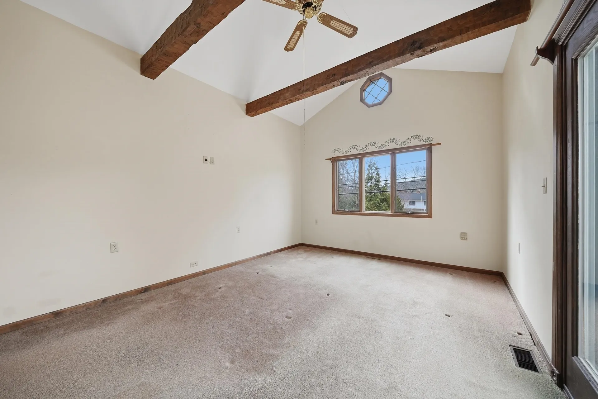 101 Elm Street Goffstown NH 03045