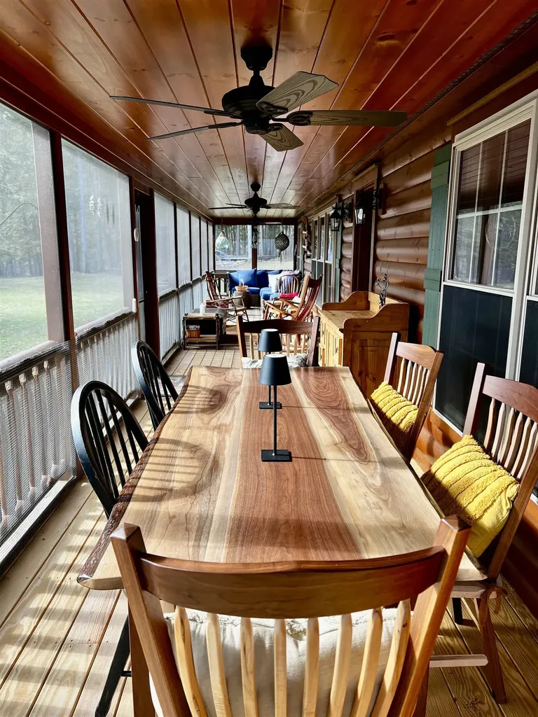 2243 West Lake Road Poultney VT 05774