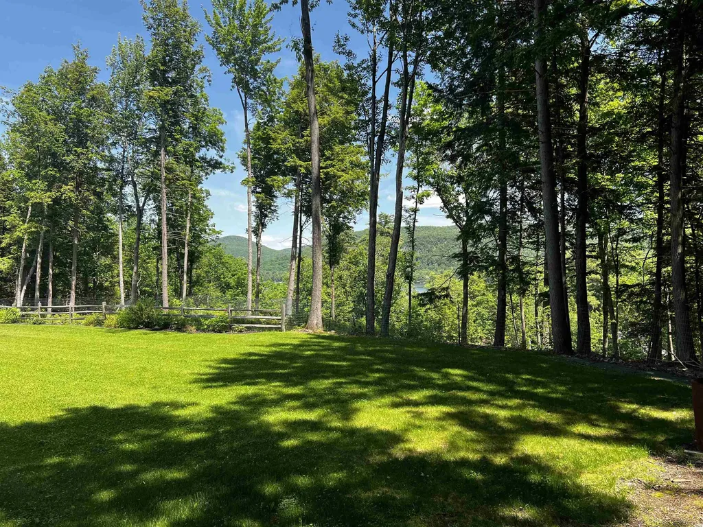 2243 West Lake Road Poultney VT 05774
