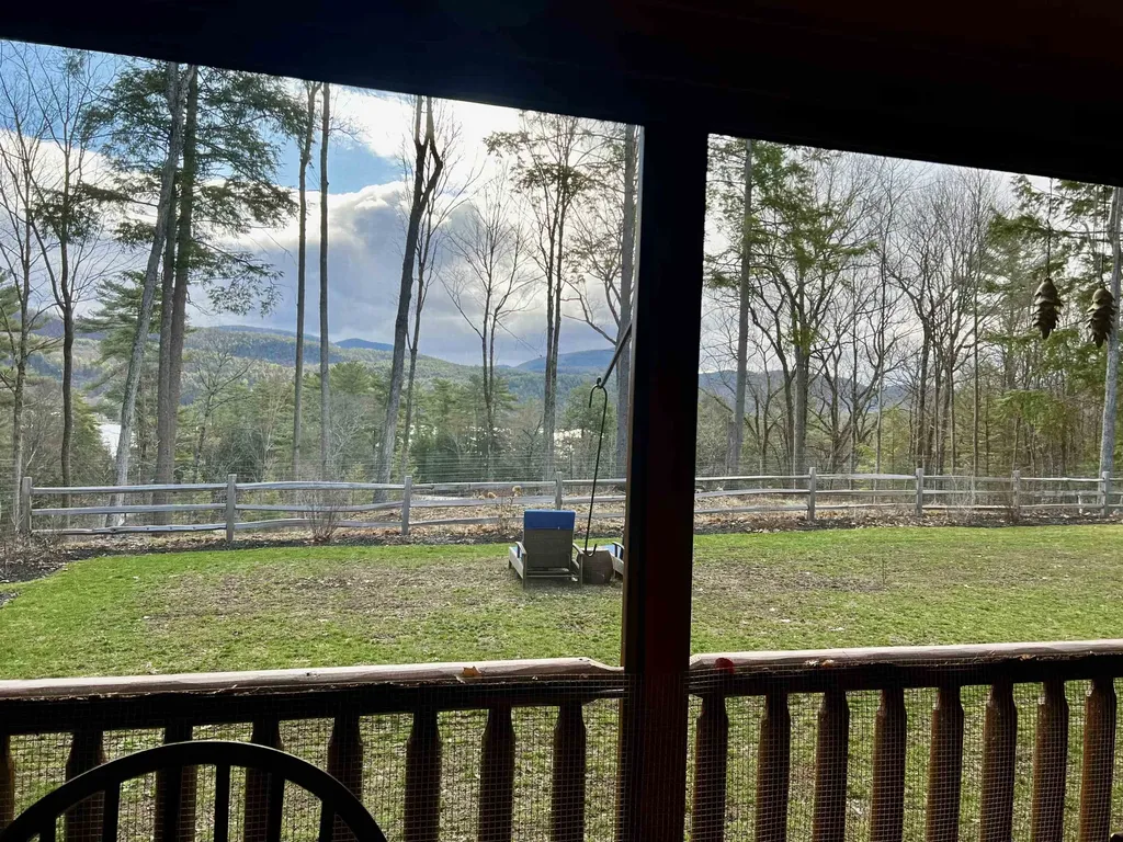 2243 West Lake Road Poultney VT 05774