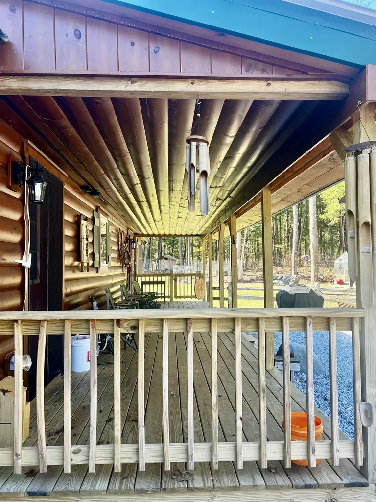 2243 West Lake Road Poultney VT 05774