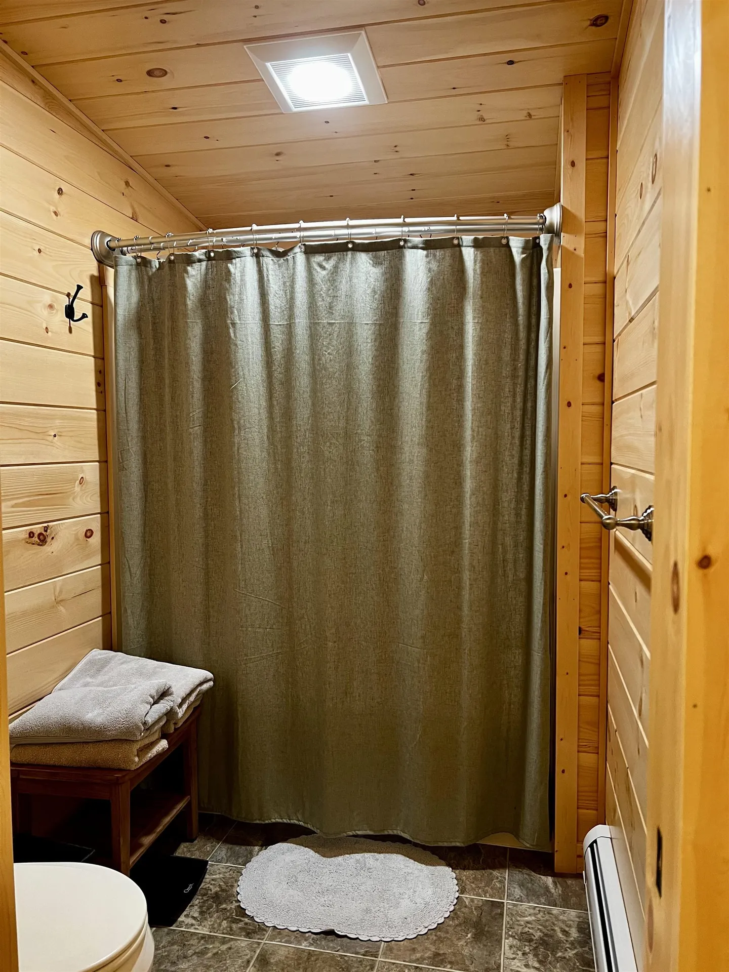 2243 West Lake Road Poultney VT 05774