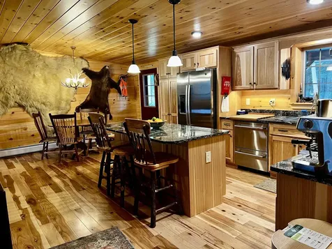 2243 West Lake Road Poultney VT 05774