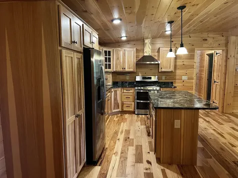 2243 West Lake Road Poultney VT 05774