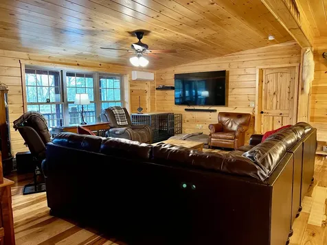 2243 West Lake Road Poultney VT 05774