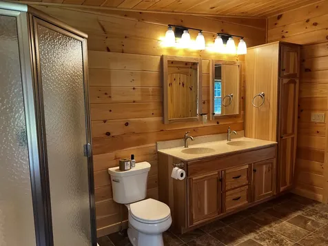 2243 West Lake Road Poultney VT 05774