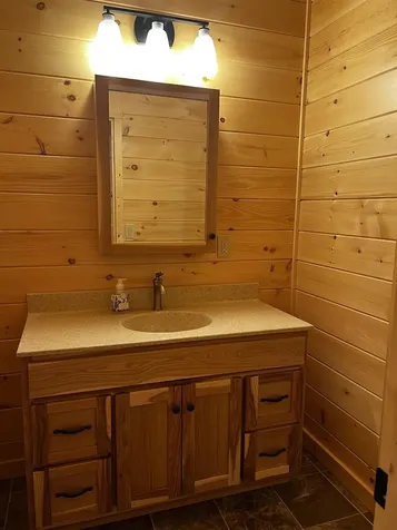 2243 West Lake Road Poultney VT 05774