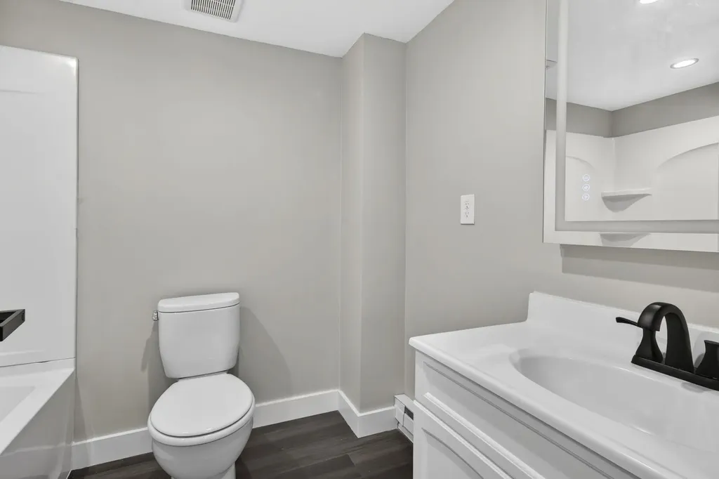 135 George Street Keene NH 03431